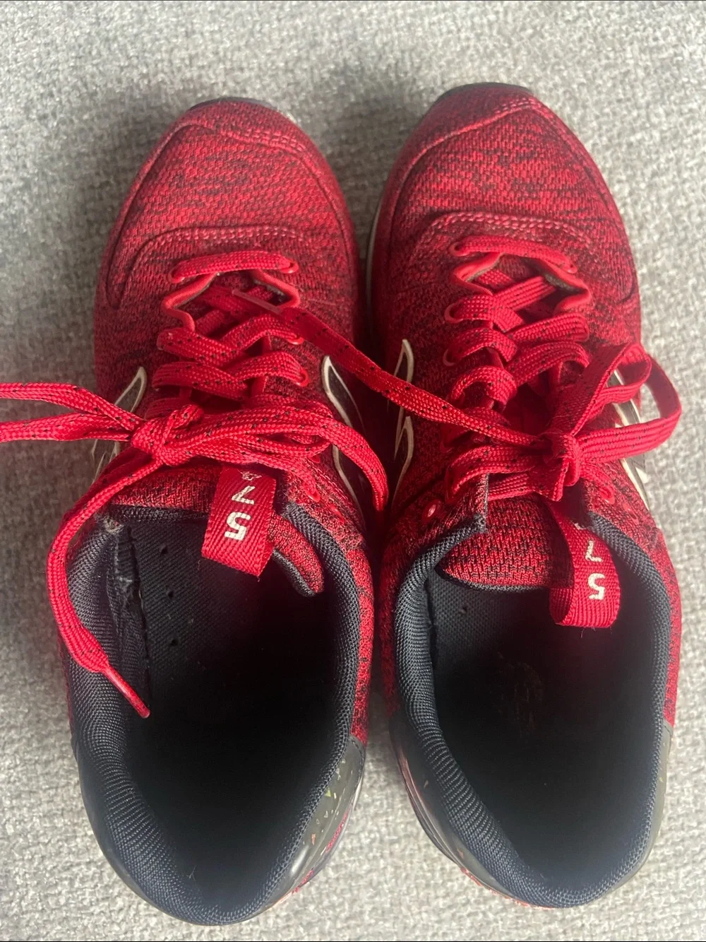 New Balance Red and Black Women's Athletic Shoes size 6.5